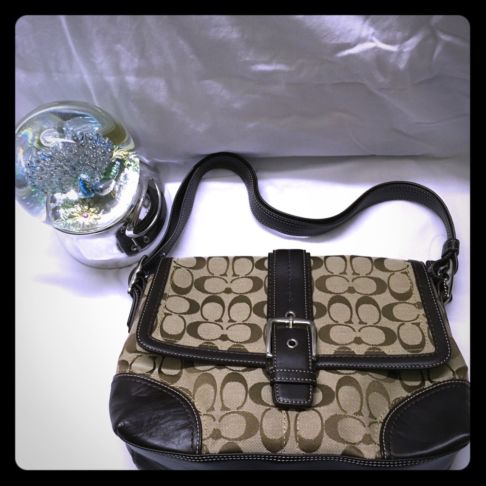 πππ―make an offer! Coach hampton shoulder bag π - Picture 1 of 6